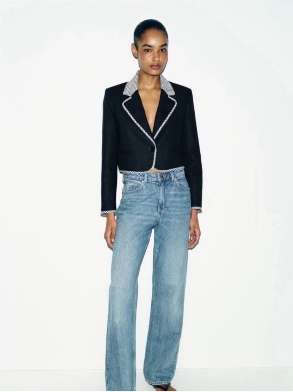 ZARA GINGHAM CHECK SHORT BLAZER